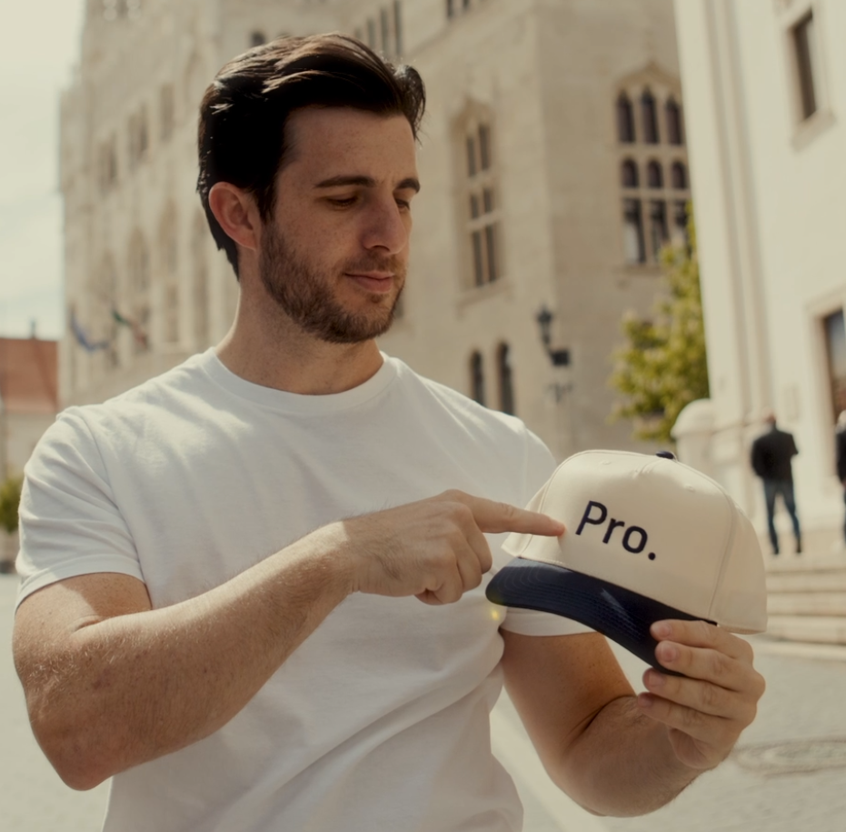 Pro. Cap